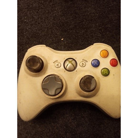 Xbox 360 controllers - Picture 4 of 4
